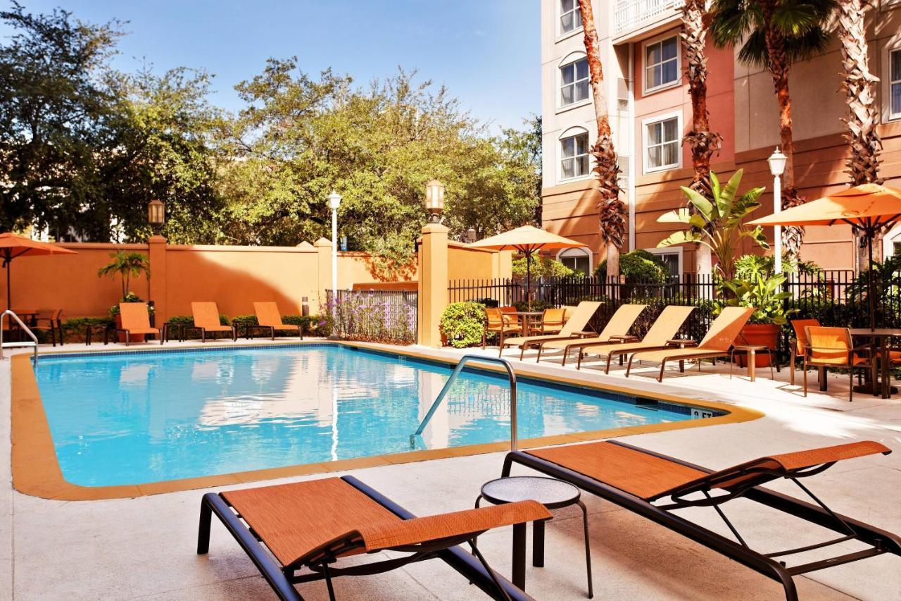 Courtyard Tampa Downtown Exterior foto